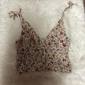 floral top in a size S/M perfect for summer